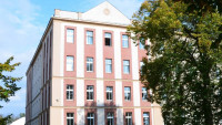turnov škola zborovská zvsturnov-budova